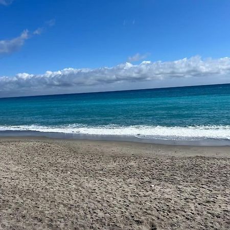 Appartement Vue Sur Mer ピエトラ・リーグレ エクステリア 写真